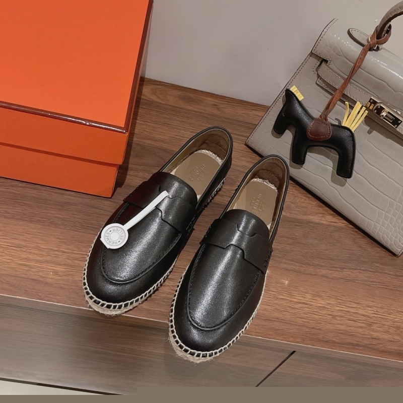 H**mes leather shoes